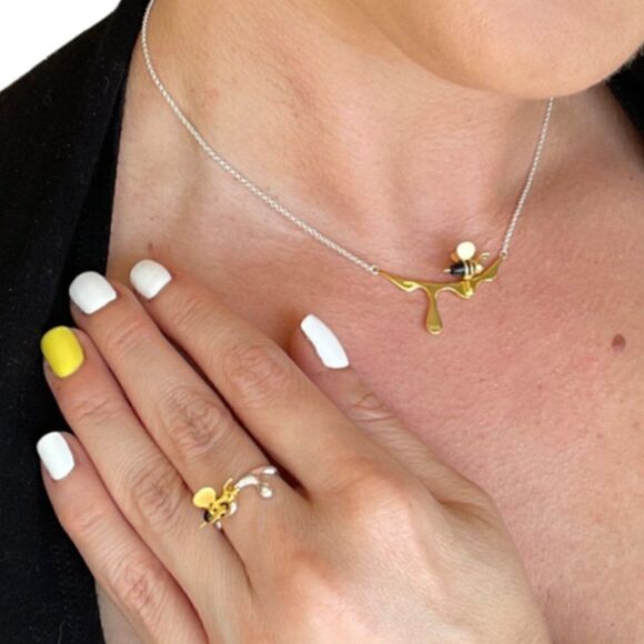 Nwot, solid sterling Bee and Honey ring with 22 K gold applied accents, sz 7 - Picture 8 of 10